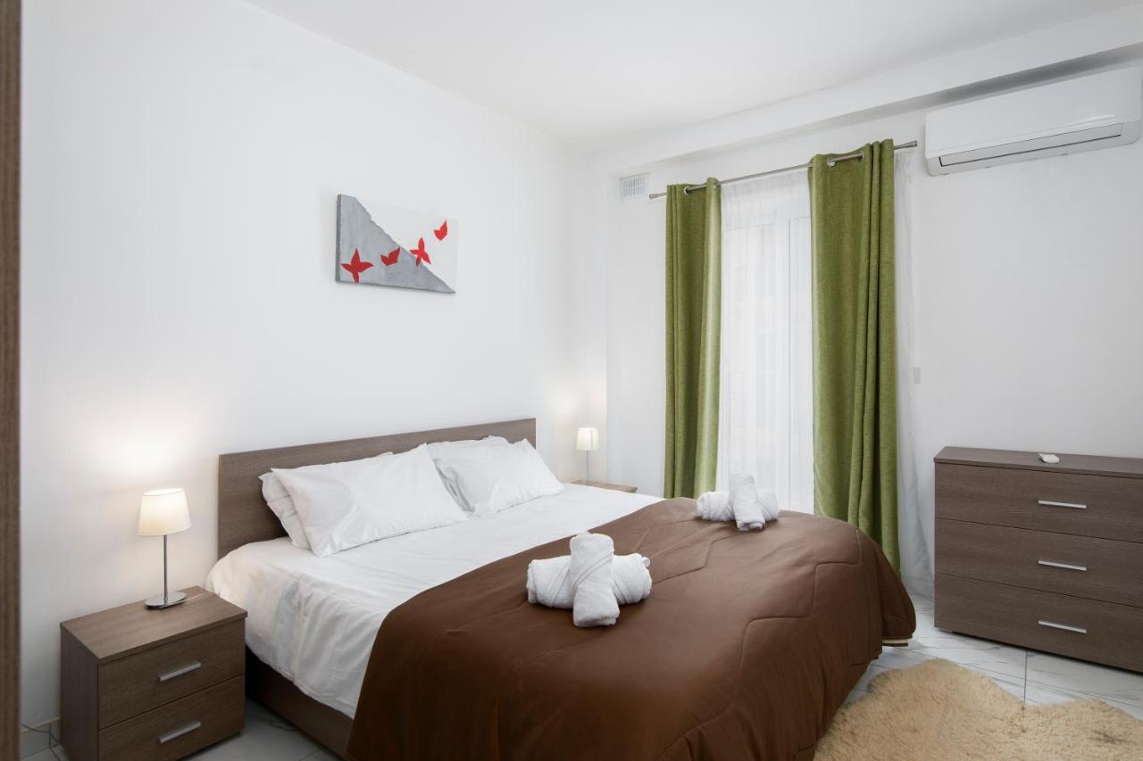 Sea View Apartment 2 Bedrooms 2 Bathrooms, 2 Minutes Away From The Sea St. Julian's Zewnętrze zdjęcie